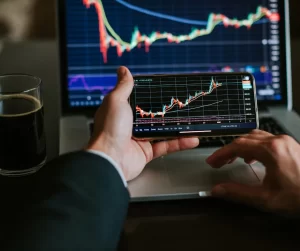 Smart Trading Tools for Maximizing Your Profits with Forex Prop Firms