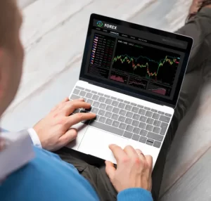 Forex vs. Stocks - WiseProp Traders - image